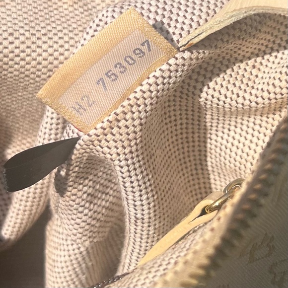 Dooney & Bourke Vintage Leather Canvas Monogram Shoulder Satchel Cream GUC - Picture 10 of 14